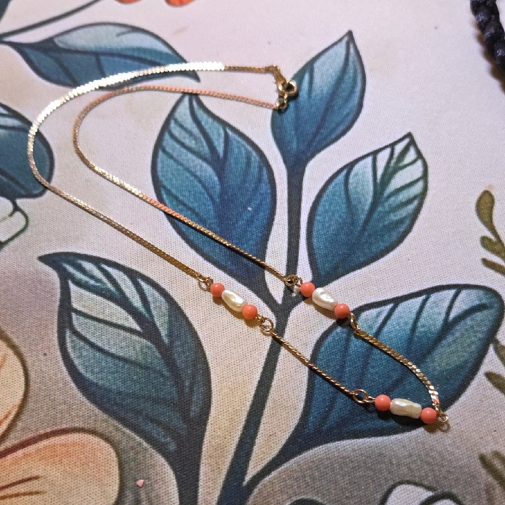 Vintage Gold and Pink Beaded Avon Necklace